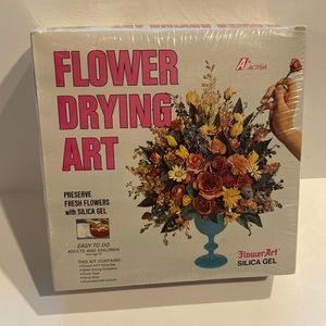Vintage 1973 Sealed Flower Drying Craft Kit New